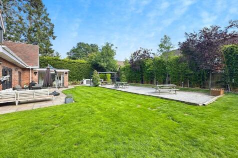 14e2b8d7--4BAF-9509-7A07D981D47E-46764-00000FEF38C