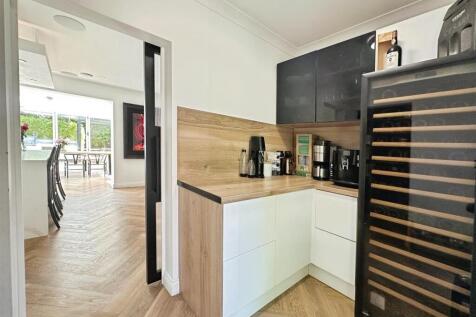 dc4d350e--458C-A4D0-5CA5773C7872-46764-00000FEF3EB