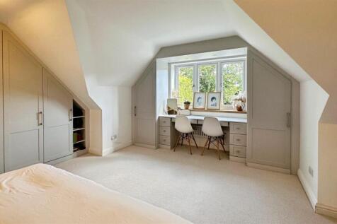 fe20f3b6--4318-B54F-61C4F9297A56-46764-00000FEDFF8