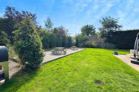 8689f9ff--40F7-B24C-FABAC94A1930-46764-00000FEF3B4