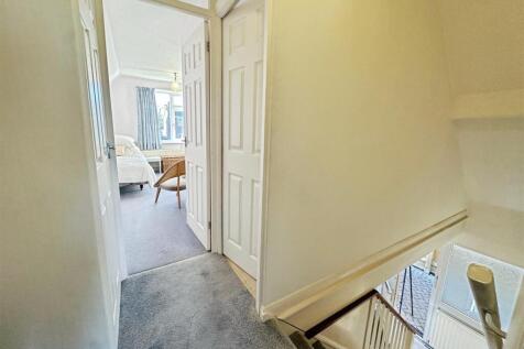 30d2361b--4C6A-9398-92BCA52B3CE3-63371-00002B9BFCB