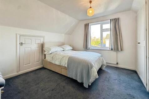 f9963162--425C-80D6-663BFC3BC144-63371-00002B9C011