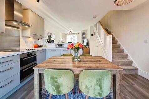 2fdad513--41CA-A3C4-12DB8189E55A-63371-00002B97708