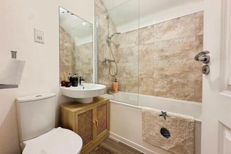 9a15df98--410B-AAE4-DA9FB0B7CA99-63371-00002B9844F