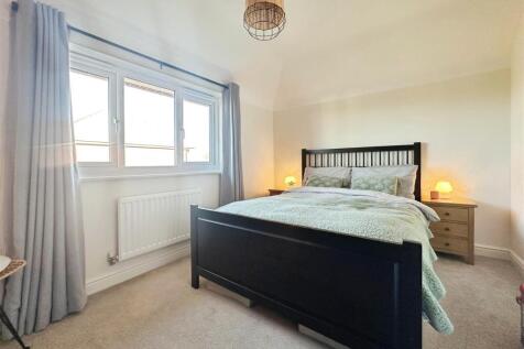 edb5fc37--4A17-B04F-270FBDFC114C-63371-00002B9845F