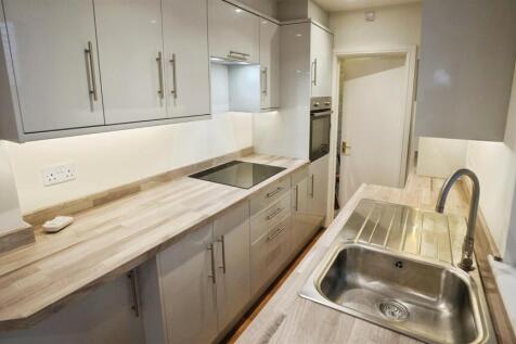 37ee2a94--4CA5-98A0-039E1A297F78-21302-00000DDBCCF