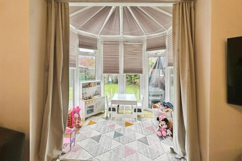 2cf02bc5--45B1-B8EB-6A164BA19CFF-62512-000014DF800