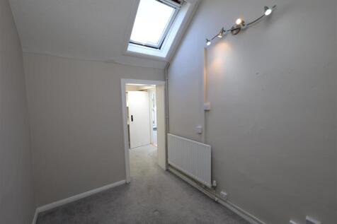STUDY/BEDROOM 3