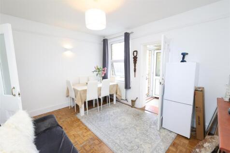 RECEPTION ROOM 2