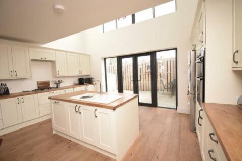 KITCHEN (2)