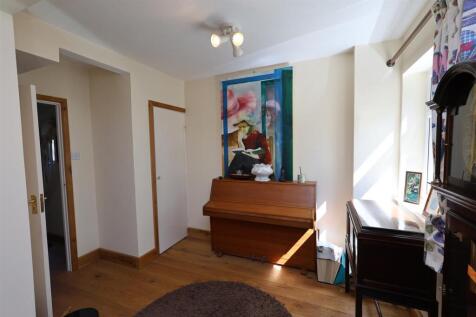BEDROOM 4/RECEPTION