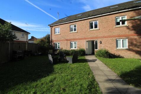 REAR &amp; GARDEN