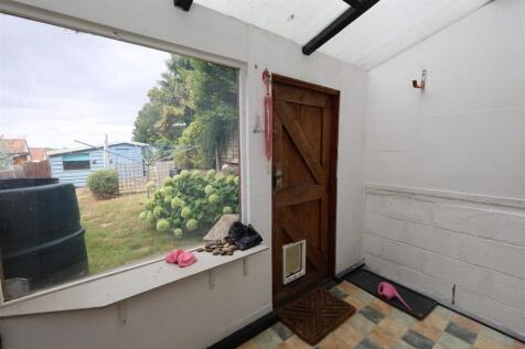 GARDEN PORCH