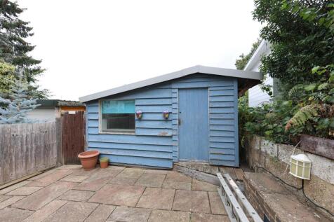 WORKSHOP / SHED