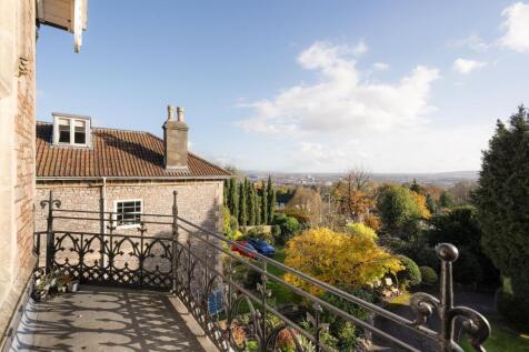 Balcony ()
