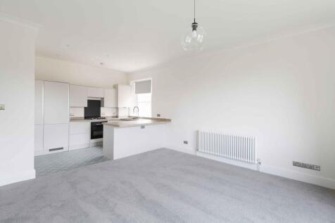 Living room-kitchen