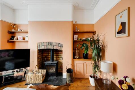 Living room ()