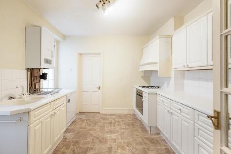 Kitchen ()