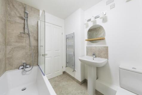 Bathroom ()