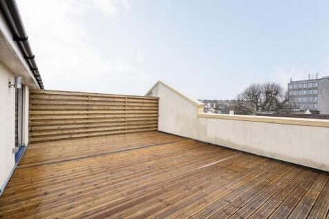 Terrace ()