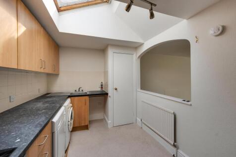 Kitchen ()