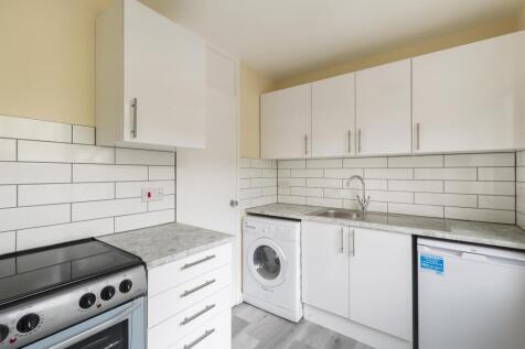 Kitchen ()