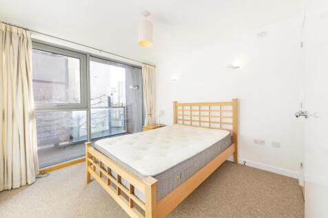 Bedroom ()