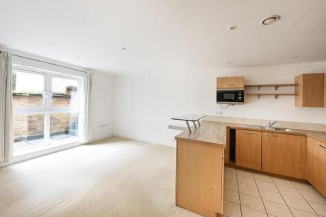 Living room-kitchen