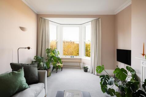 Living room ()