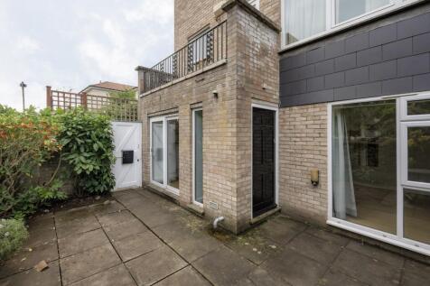 Courtyard ()