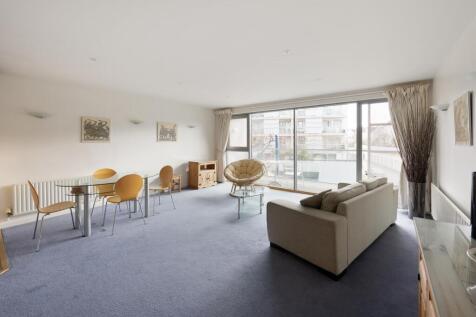 Living room ()
