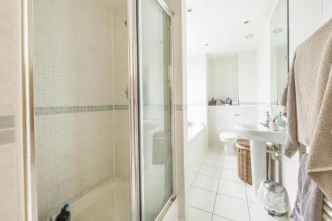 Master ensuite