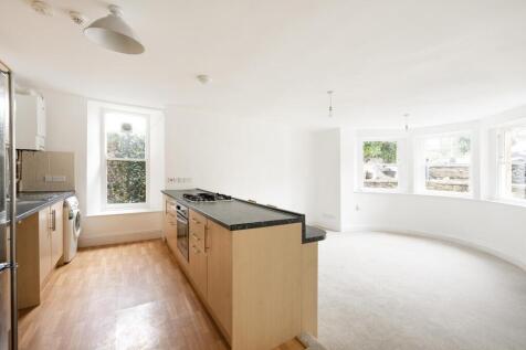 Living room-kitchen