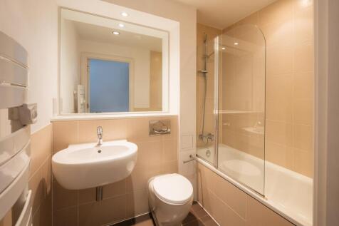 Bathroom ()