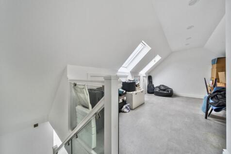 Photograph 3
