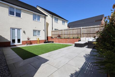 30 Fitz Gdn New 3R5A2894.JPG