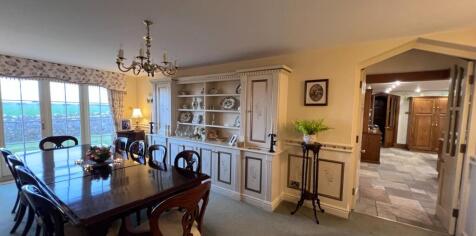 THE OLD SCHOOL HOUSE DINING ROOM.jpg