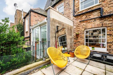 Brownlow Rd 49 - ...