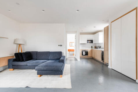 Sidworth St 18 F8...