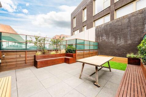 Sidworth St 18 F8...
