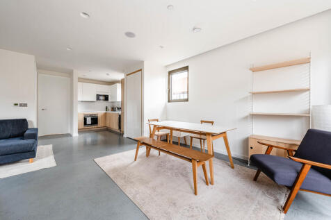 Sidworth St 18 F8...