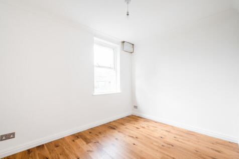 Stannard Mews 12 ...