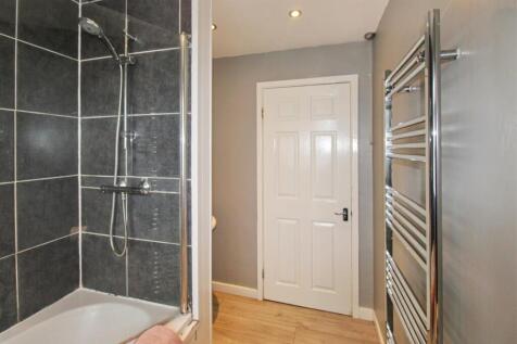 BATHROOM/W.C.