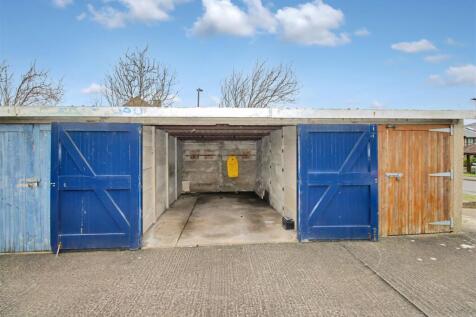 DETACHED GARAGE