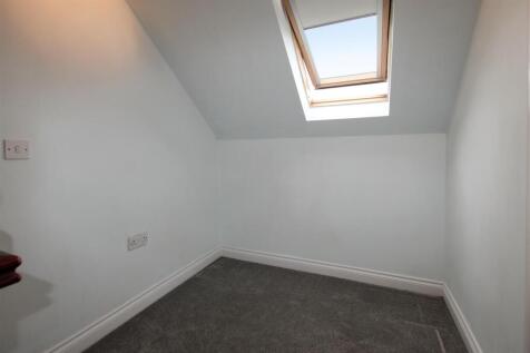 SECOND FLOOR LANDING