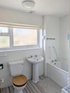 HOUSE BATHROOM