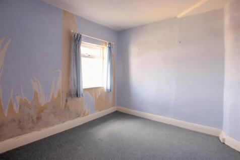 BEDROOM FIVE