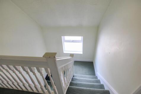 SECOND FLOOR LANDING