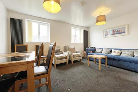 Communal Lounge/Dining Room