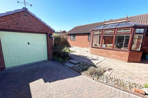 Rear Garage